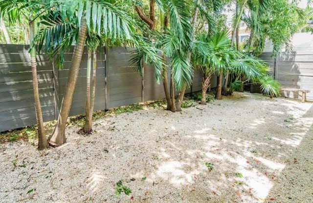 88100 Overseas Highway Gallery 4