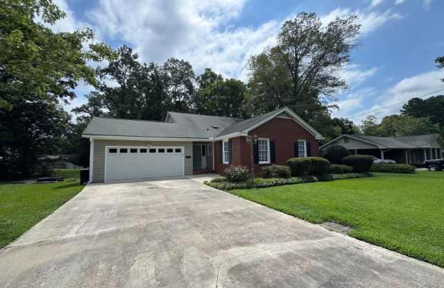 Beautiful 4/3 House with Bonus Room in West Rome- $2,195 photos photos