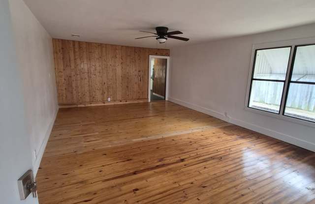 120 Carthel Street Gallery 2