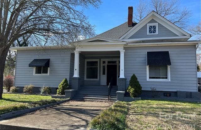 421 South Street - 421 South South Street, Gastonia, NC 28052