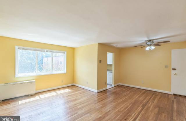 9734 GLEN AVENUE - 9734 Glen Avenue, Forest Glen, MD 20910