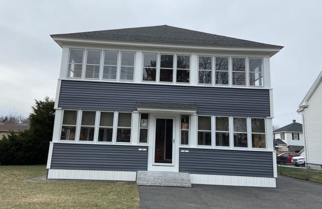 82 Enfield St - 82 Enfield Street, Springfield, MA 01151