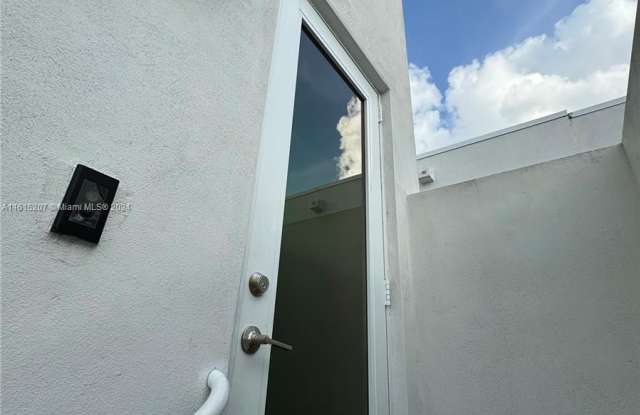 10309 NW 66th St - 10309 Northwest 66th Street, Doral, FL 33178