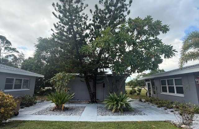 4920 York Street unit: 1 photos photos