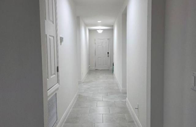 260 Hamlet Lp Gallery 2