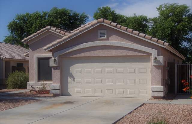 9426 W Cinnabar Ave - 9426 West Cinnabar Avenue, Peoria, AZ 85345