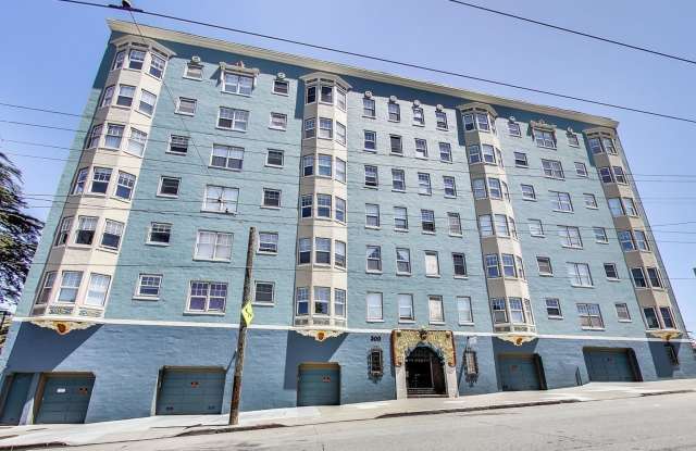 300 Buchanan photos photos 300 Buchanan photos photos