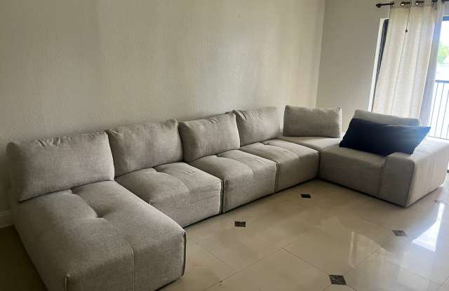 6475 West Oakland Park Boulevard - 6475 West Oakland Park Boulevard, Lauderhill, FL 33319 6475 West Oakland Park Boulevard - 6475 West Oakland Park Boulevard, Lauderhill, FL 33319