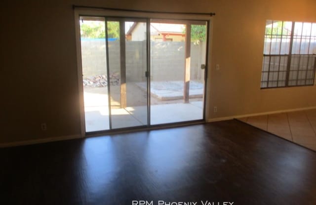 3705 W Villa Maria Dr - 3705 West Villa Maria Drive, Phoenix, AZ 85308