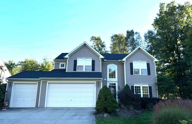 Spacious 4BR House in Twinsburg photos photos