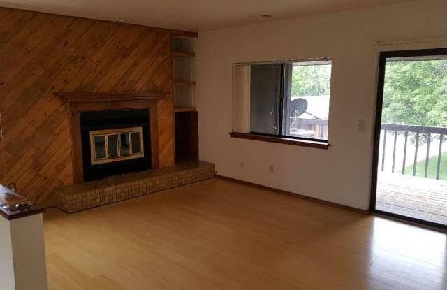 2 bed 2 bath condo - 525 Manhattan Drive, Boulder, CO 80303 2 bed 2 bath condo - 525 Manhattan Drive, Boulder, CO 80303