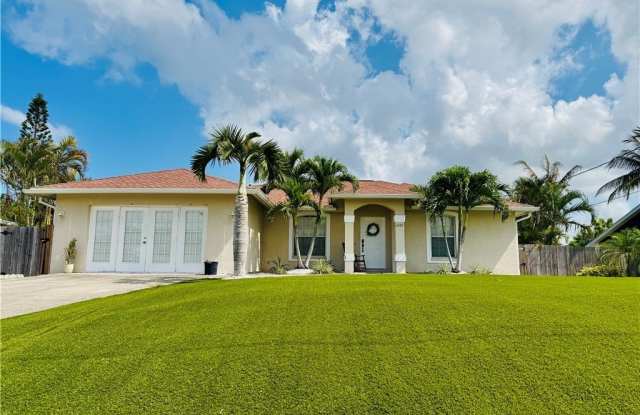 1221 Granada Boulevard photos photos