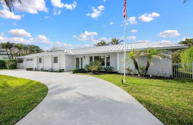 48 Ocean Drive Gallery 2