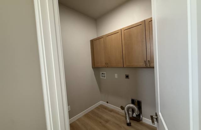 1341 Riverboat Drive - 1 Gallery 4
