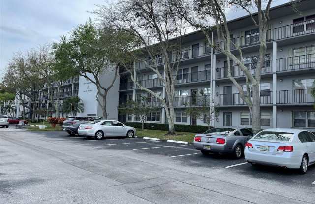 300 SW 134th Way photos photos