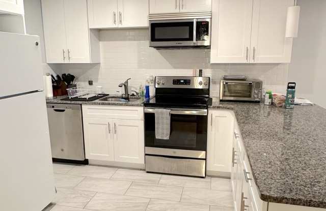 Great, Renovated 1-bed in Brighton photos photos