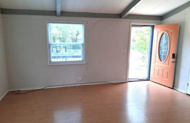 1109 Elyse Drive Gallery 2