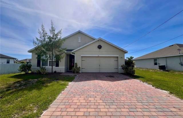 212 SW 25th Avenue photos photos