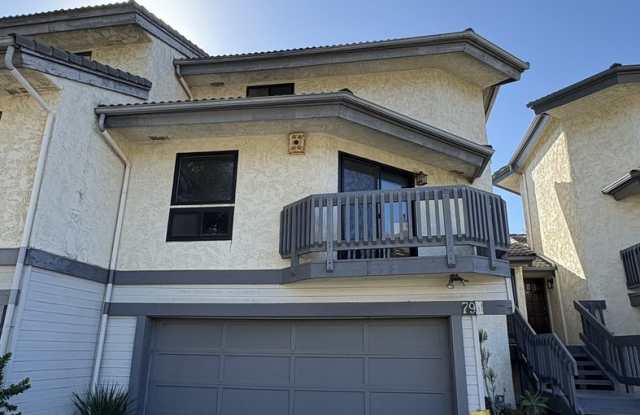 FOR LEASE – Spacious Ventura Hillside 3+2.5 Condo with Endless Ocean Views & Multiple Outdoor Spaces Gallery 1