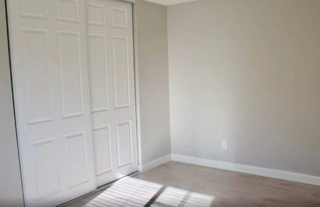 10258 Brooke Avenue Gallery 2
