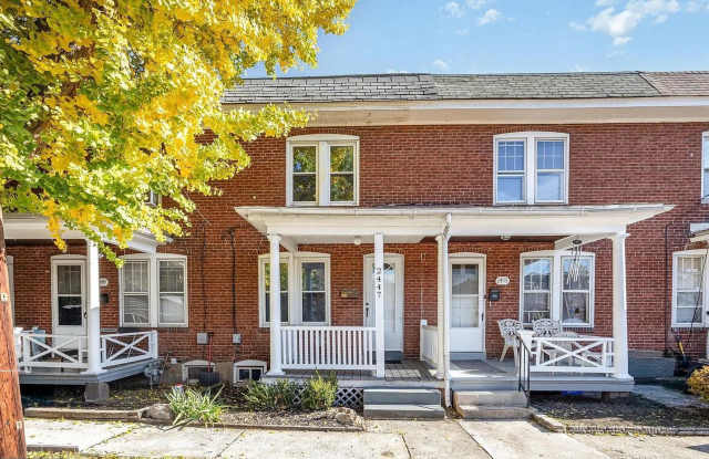 Adorable Single Family on Penn St photos photos