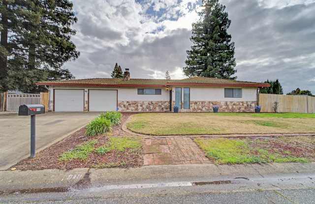 Beautiful 2-Bedroom Home on Corner Lot with RV Parking  Spacious Backyard photos photos