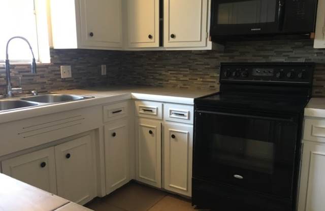 218 Carmel Dr photos photos