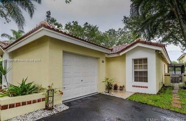 1341 Seagrape Cir - 1341 Seagrape Circle, Weston, FL 33326