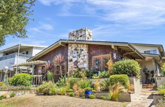833 9th St photos photos