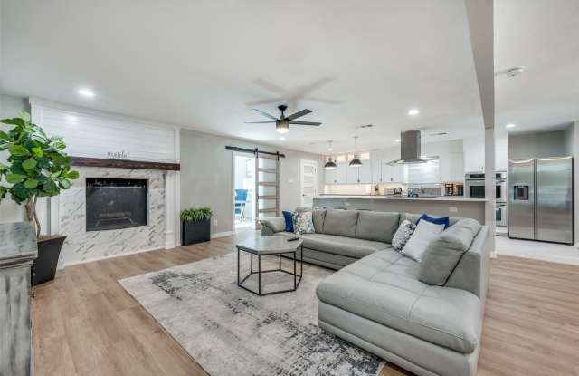 10443 Cromwell Drive Gallery 4