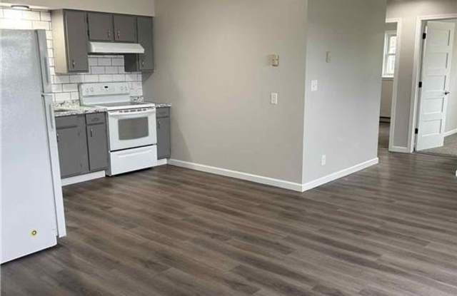 114 Lake Avenue S photos photos