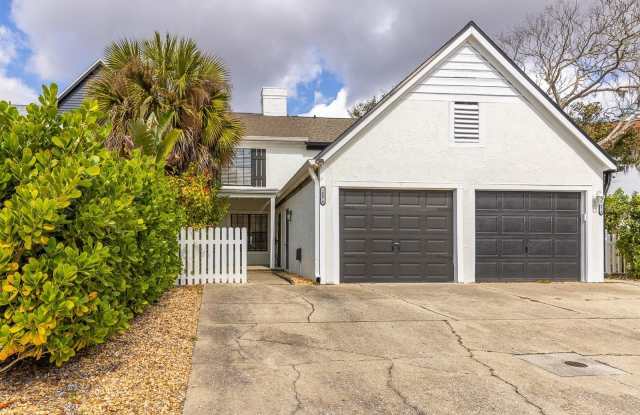 16076 DAWNVIEW DRIVE photos photos