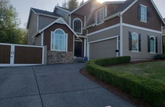 8024 150th St South East - 8024 150th Avenue Southeast, Silver Firs, WA 98296