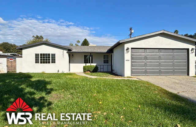 Charming upgraded 3 bedroom home near CBU! photos photos