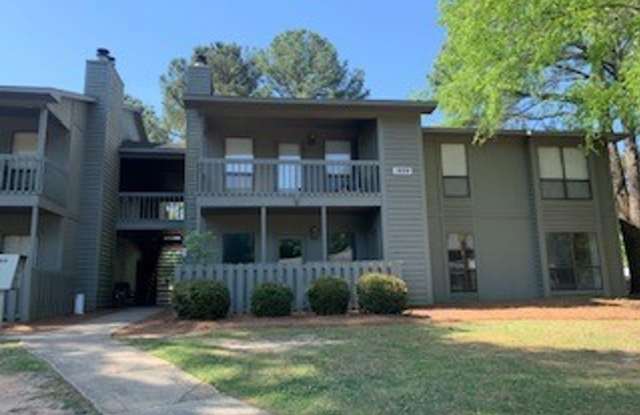 Briarcliffe Condo (RC) - 1909 Tryon Drive, Fayetteville, NC 28303