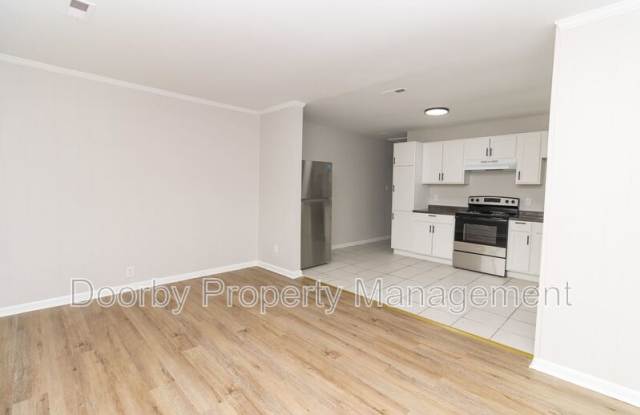 1132 N Hickory Street - 1132 North Hickory Street, Chattanooga, TN 37406