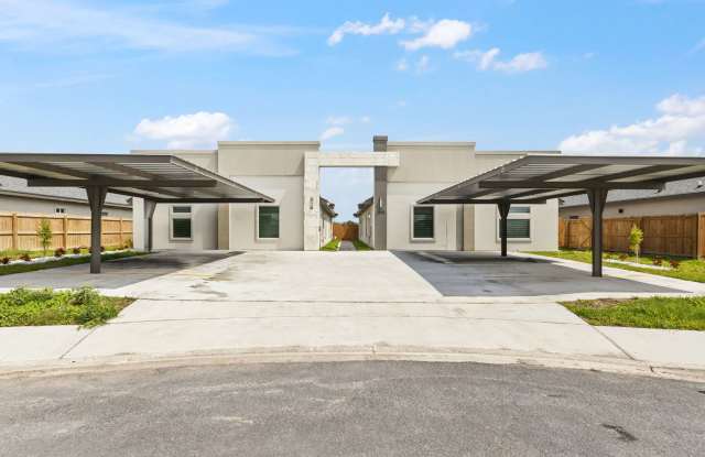 1802 West Violet Drive - 2 photos photos