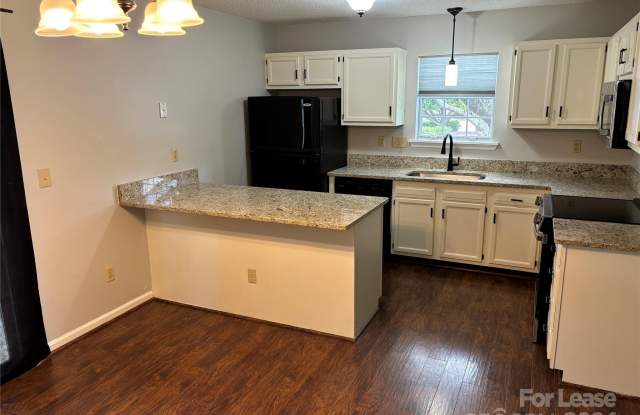 8283 Golf Ridge Drive Gallery 4