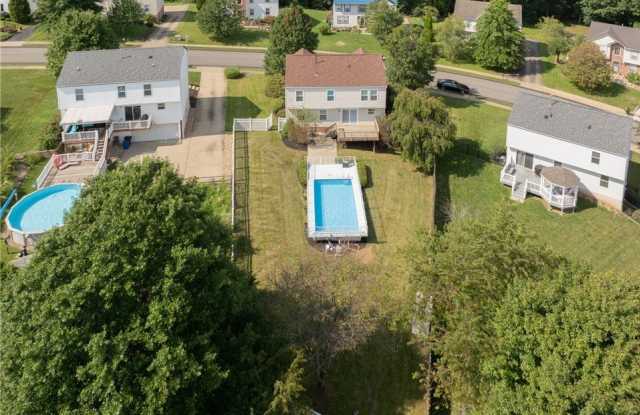 1421 Sandstone Dr Gallery 3