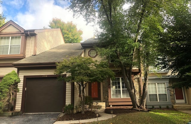 1558 HUGO CIRCLE - 1558 Hugo Circle, Glenmont, MD 20906