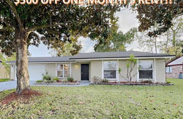 1737 Gumtree Dr - 1737 Gumtree Drive, Bellair-Meadowbrook Terrace, FL 32073