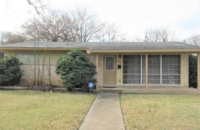 Adorable 2-bedroom/1-bath Duplex in Rosedale photos photos