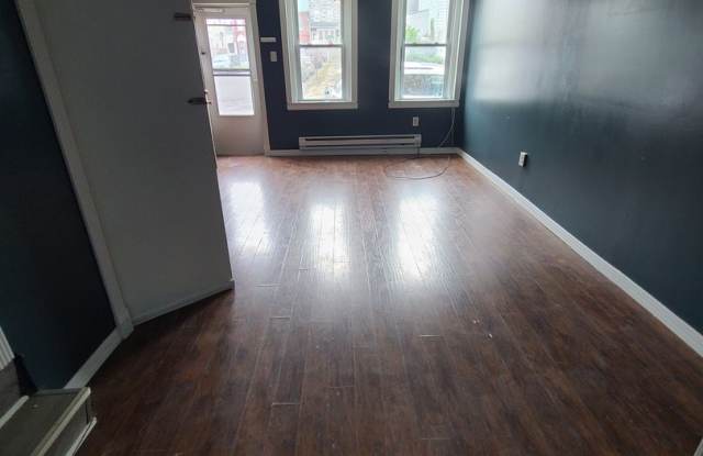 Come check out this cute and cozy house! photos photos