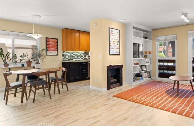 1021 N Crescent Heights Boulevard photos photos