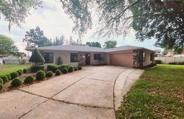 4033 Yacht Court photos photos
