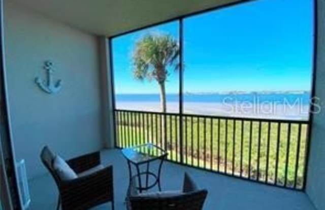 1020 TIDEWATER SHORES Loop Gallery 2