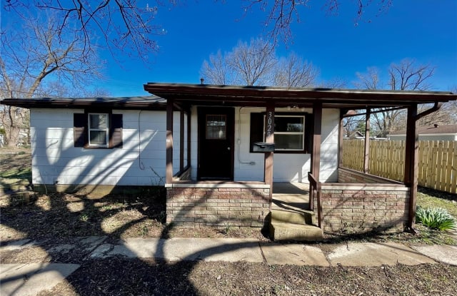 3029 Martha Street - 3029 Martha Street, Belleville, IL 62226