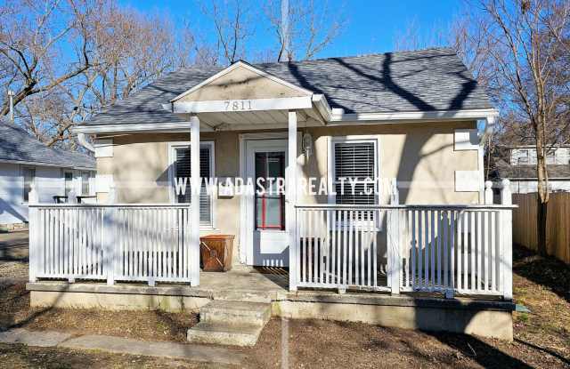 Charming 2 Bedroom Waldo Home-Available in MAY!! - 7811 Main Street, Kansas City, MO 64114