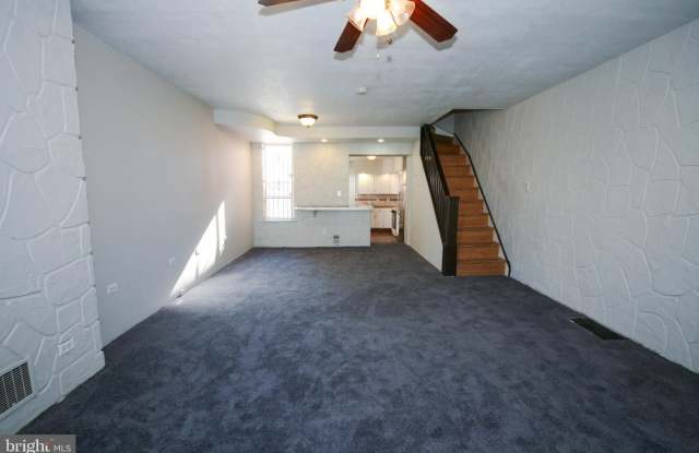 2009 N 5TH STREET Gallery 2