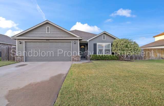 FOR LEASE | Jenks Home | 4 Bed, 2.5 Bath $1895 Rent + $1895 Deposit - 3841 West 105th Place South, Jenks, OK 74037